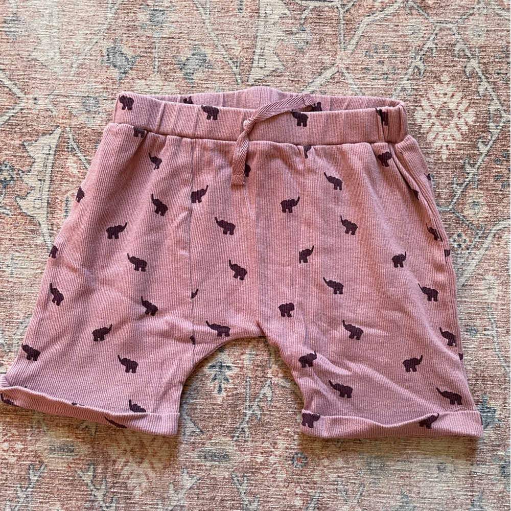 Kate Quinn | Mauve Elephants | Panda Shorts